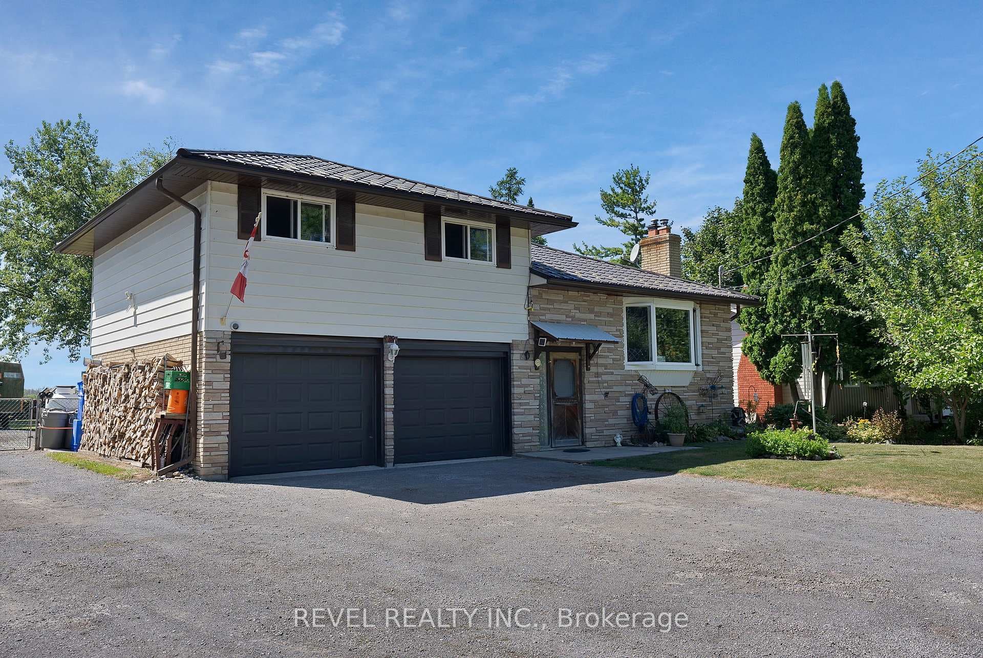 520 Duclos Point Road photo 3