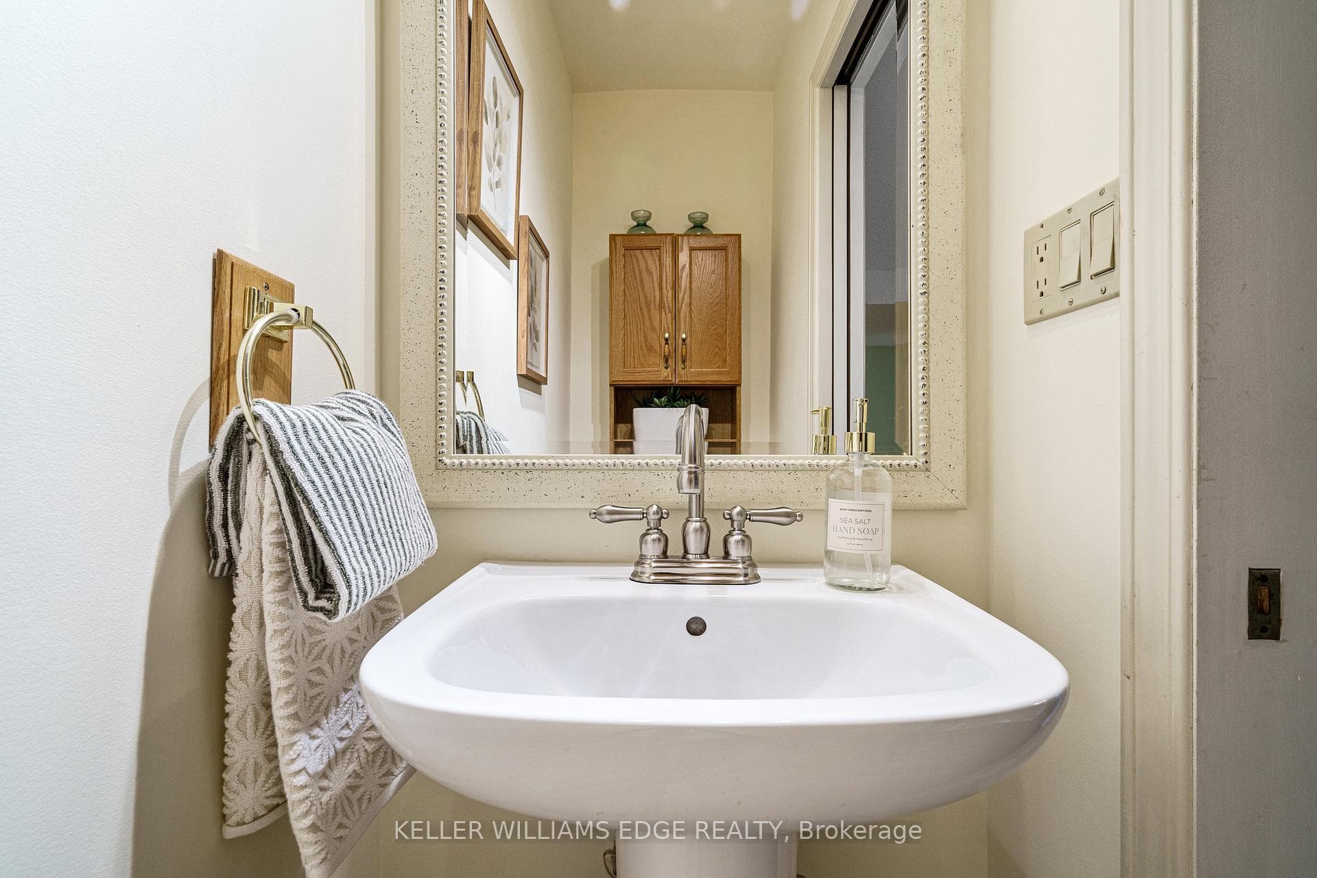 1121 Stephenson Drive photo 23