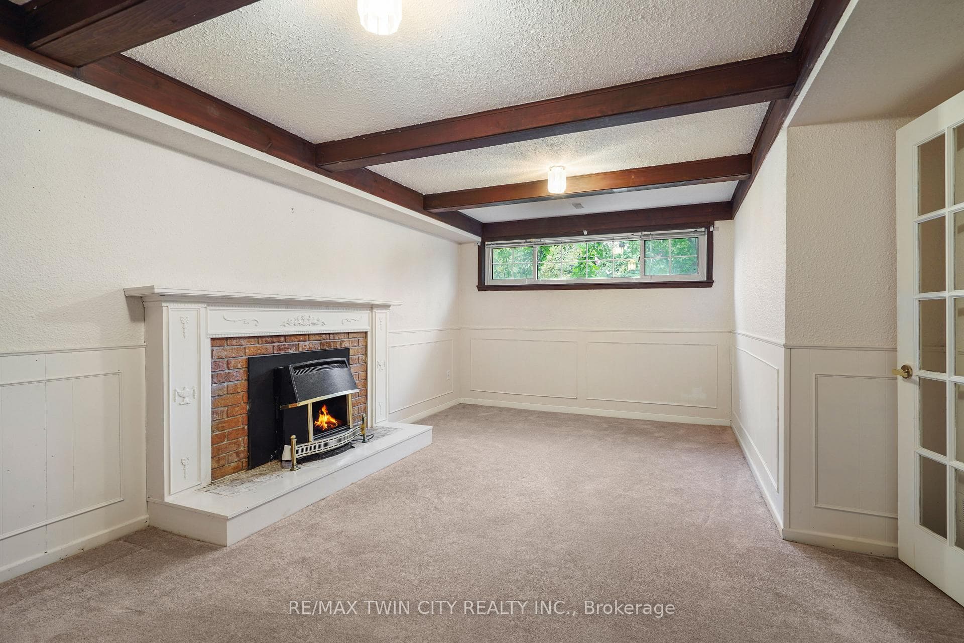 57 Ashgrove Avenue photo 31