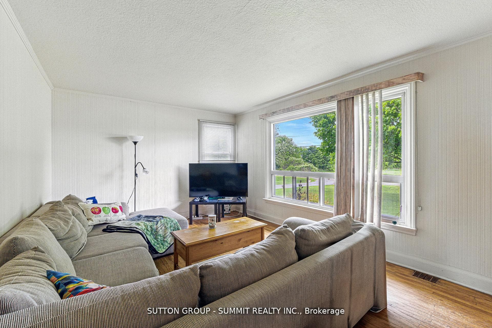 8555 Heritage Road photo 19