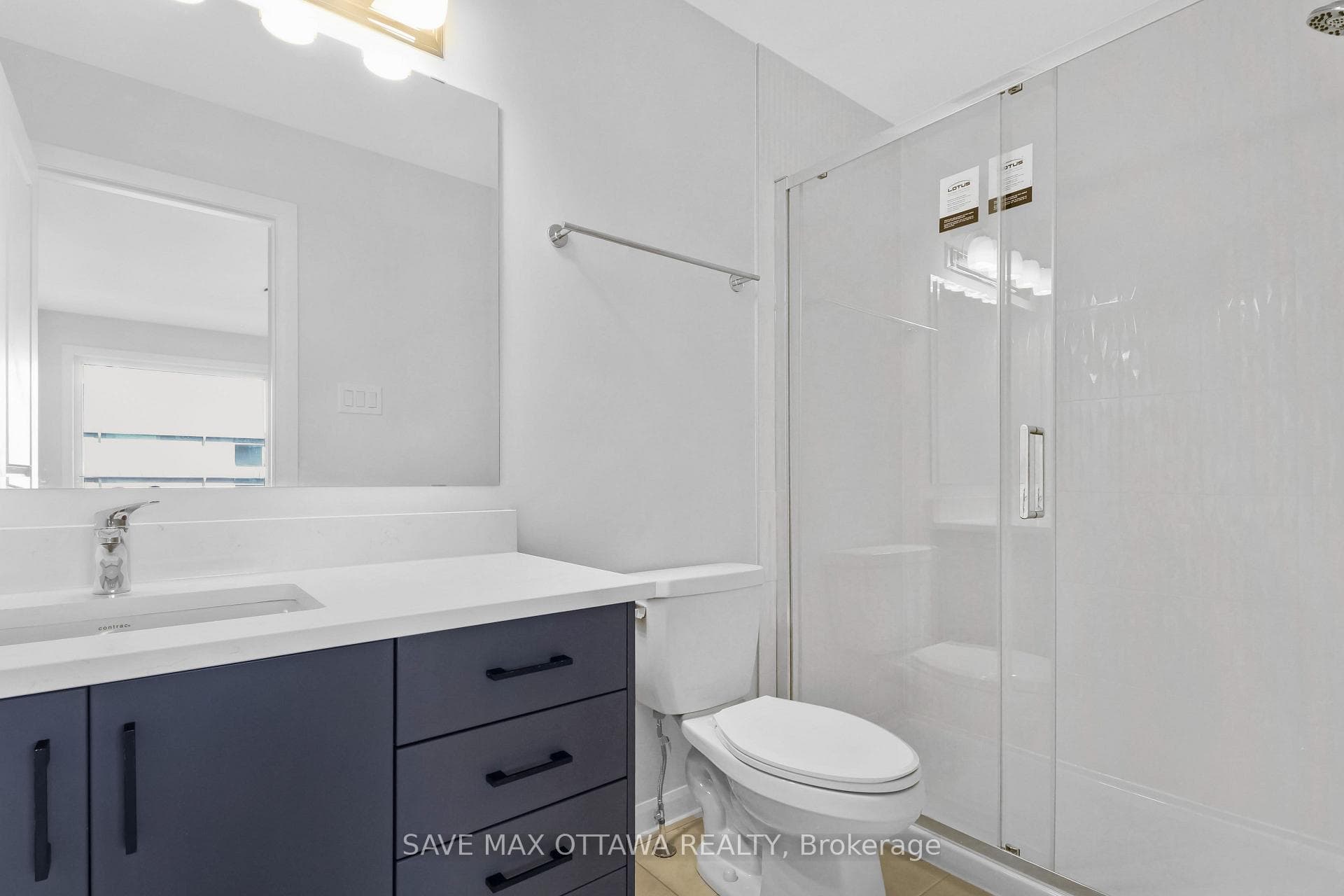 701 Glenroy Gilbert Drive Unit 07 photo 11