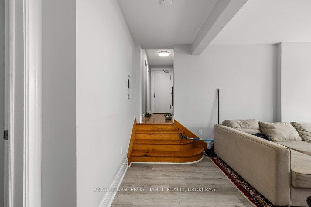 130 King Street East / 45 West Street N/A photo 24