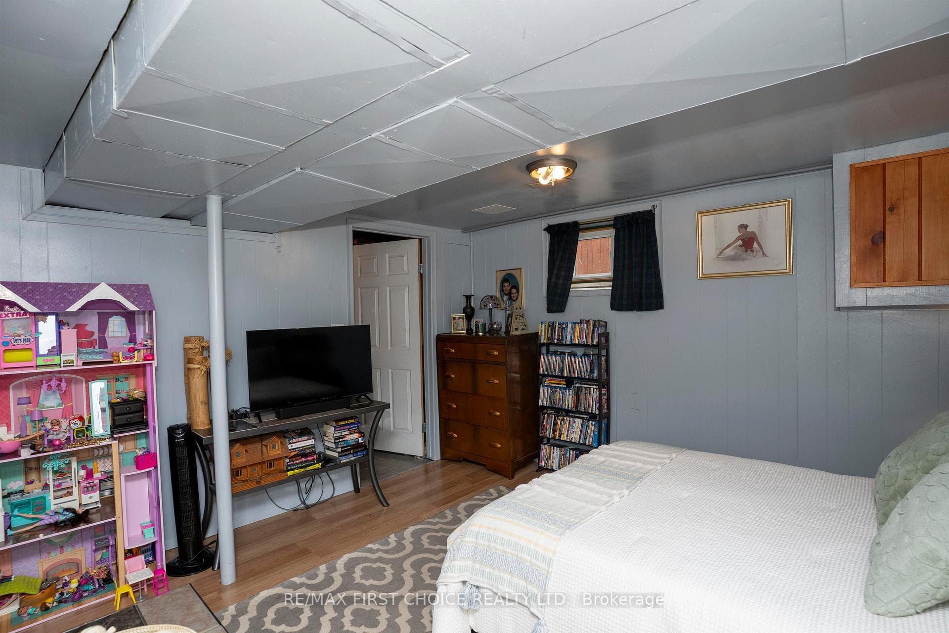 222 Wolseley Street photo 31