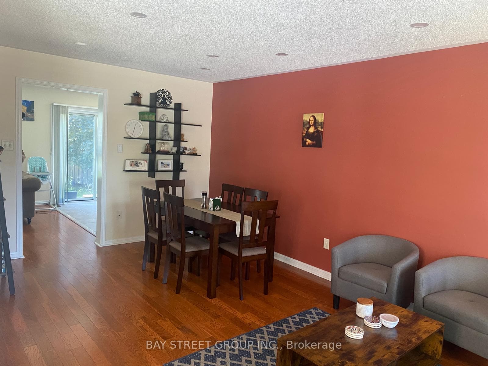 2321 Oakhaven Drive photo 5