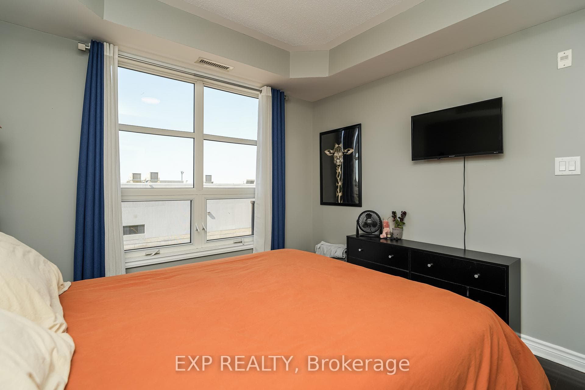 659 Sue Holloway Drive Unit 303 photo 10