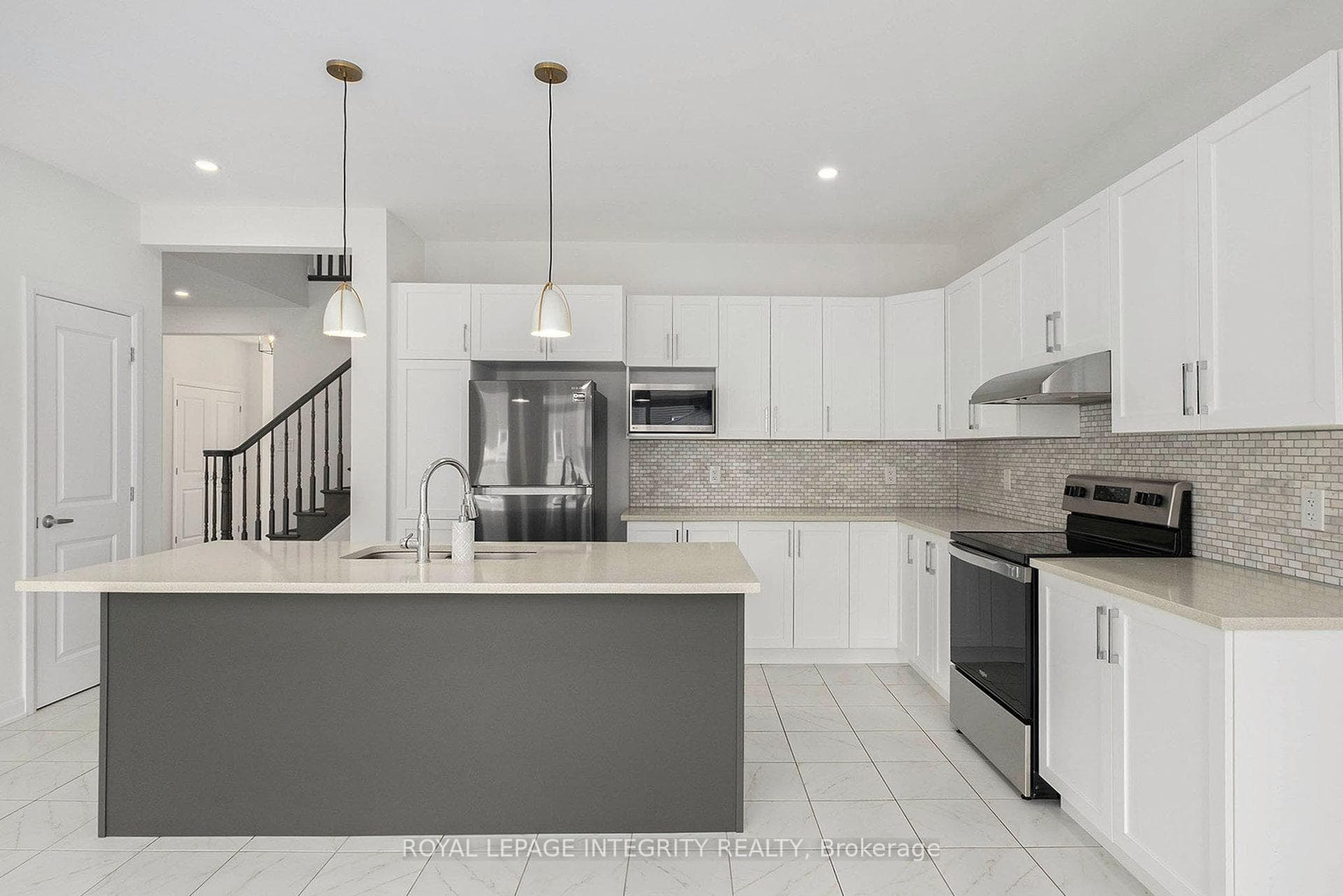 754 Cappamore Drive photo 12