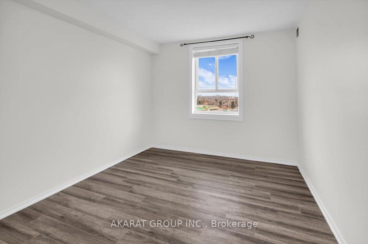 5280 Lakeshore Road Unit 911 photo 29