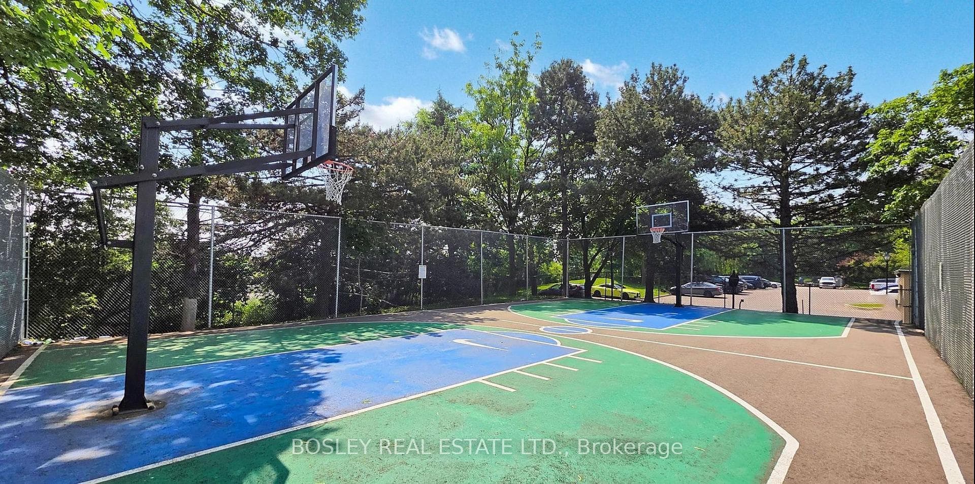 716 The West Mall N/A Unit 310 photo 16