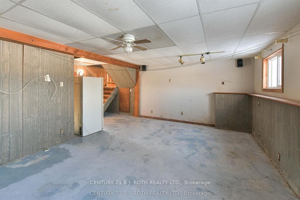 374 Monck Road photo 42