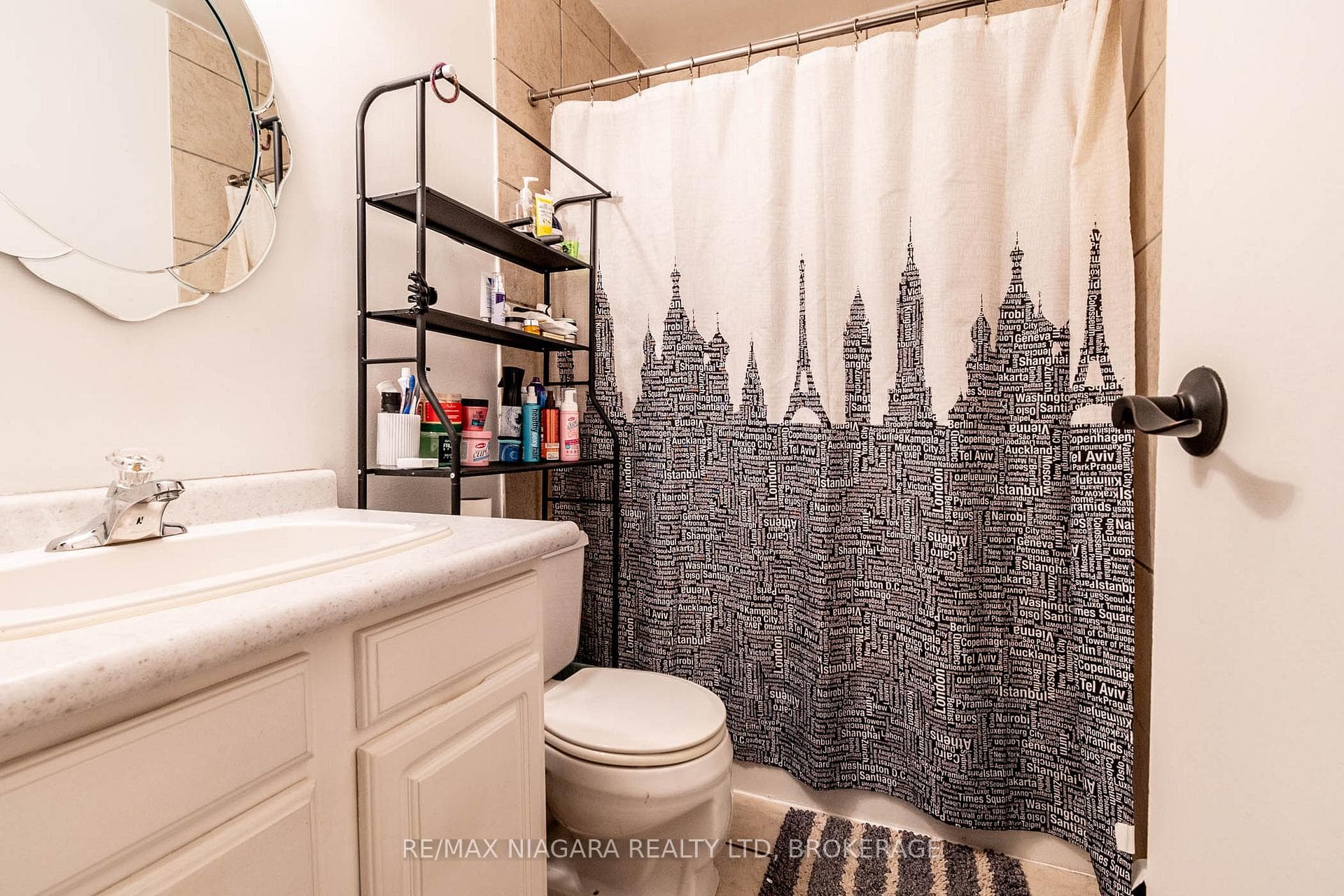 242 OAKDALE Avenue Unit 317 photo 7