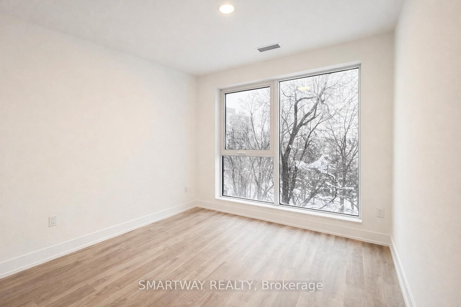 25 Cordova Avenue Unit 402 photo 36