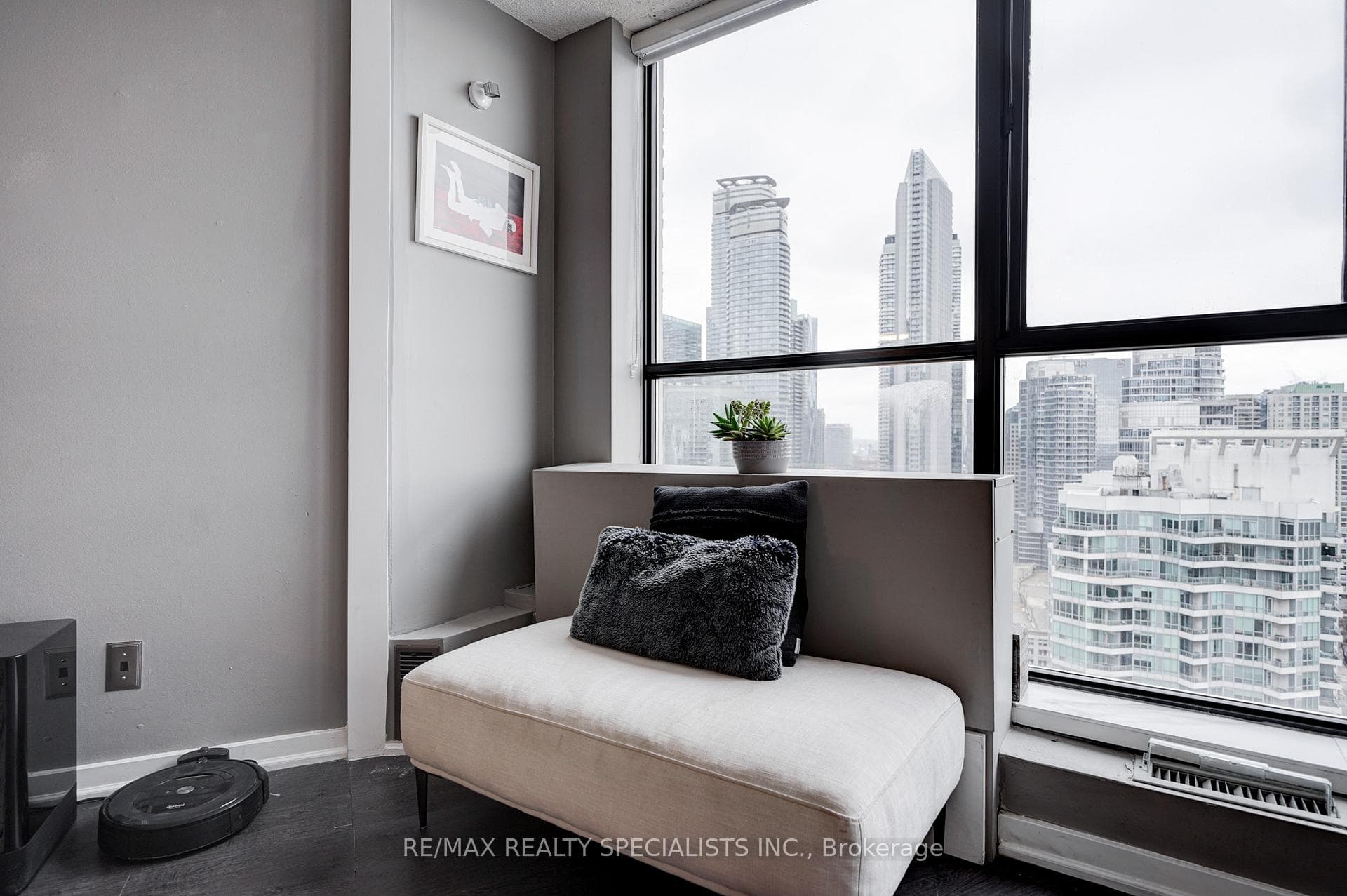 260 Queens Quay Unit 3007 photo 21