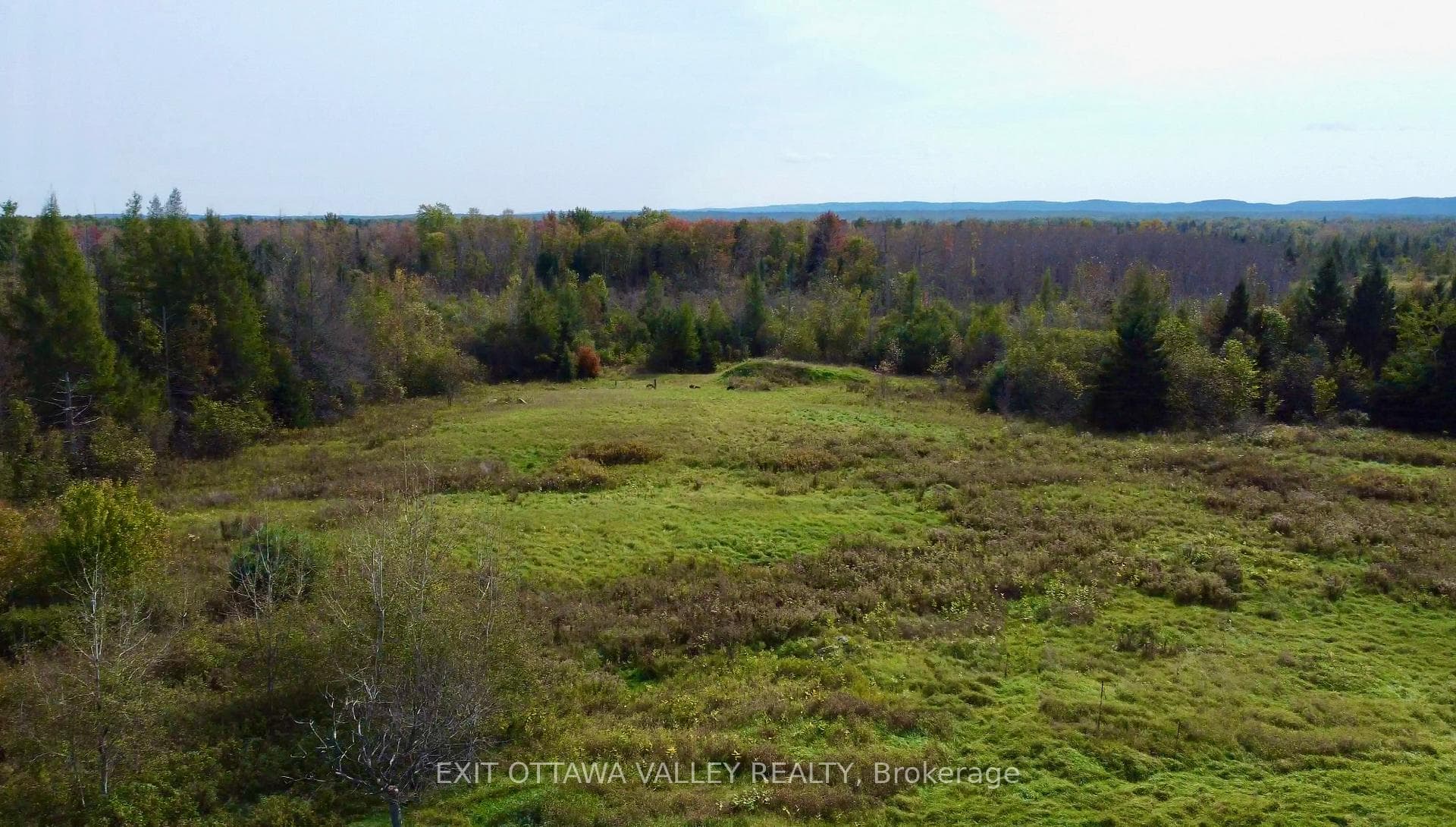 272 Round Lake Road photo 4