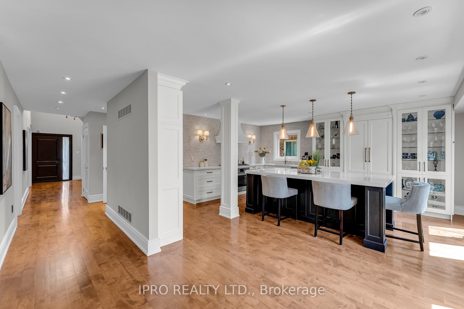 58 Crystal Drive photo 16