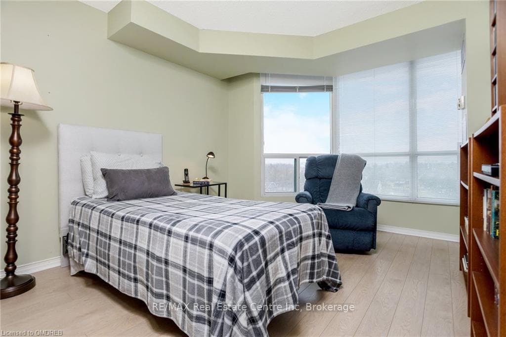 100 MILLSIDE Drive Unit 1007 photo 19