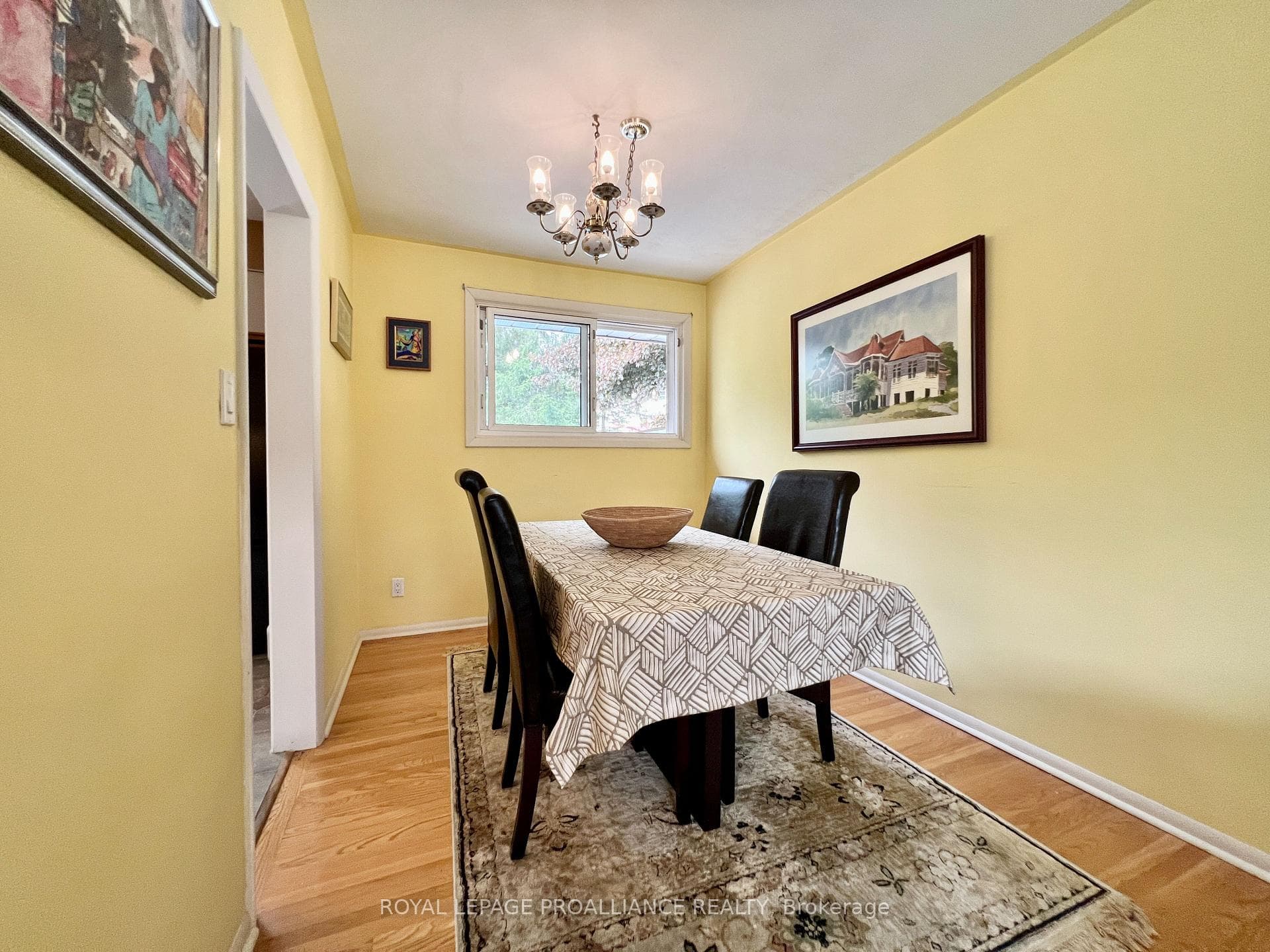14 Crestview Avenue photo 9