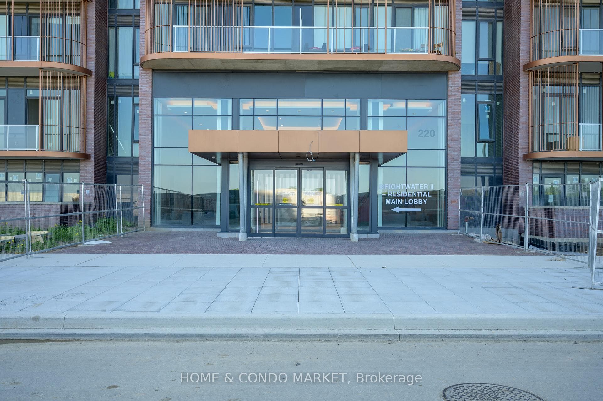 220 Missinnihe Way Unit 304 photo 3