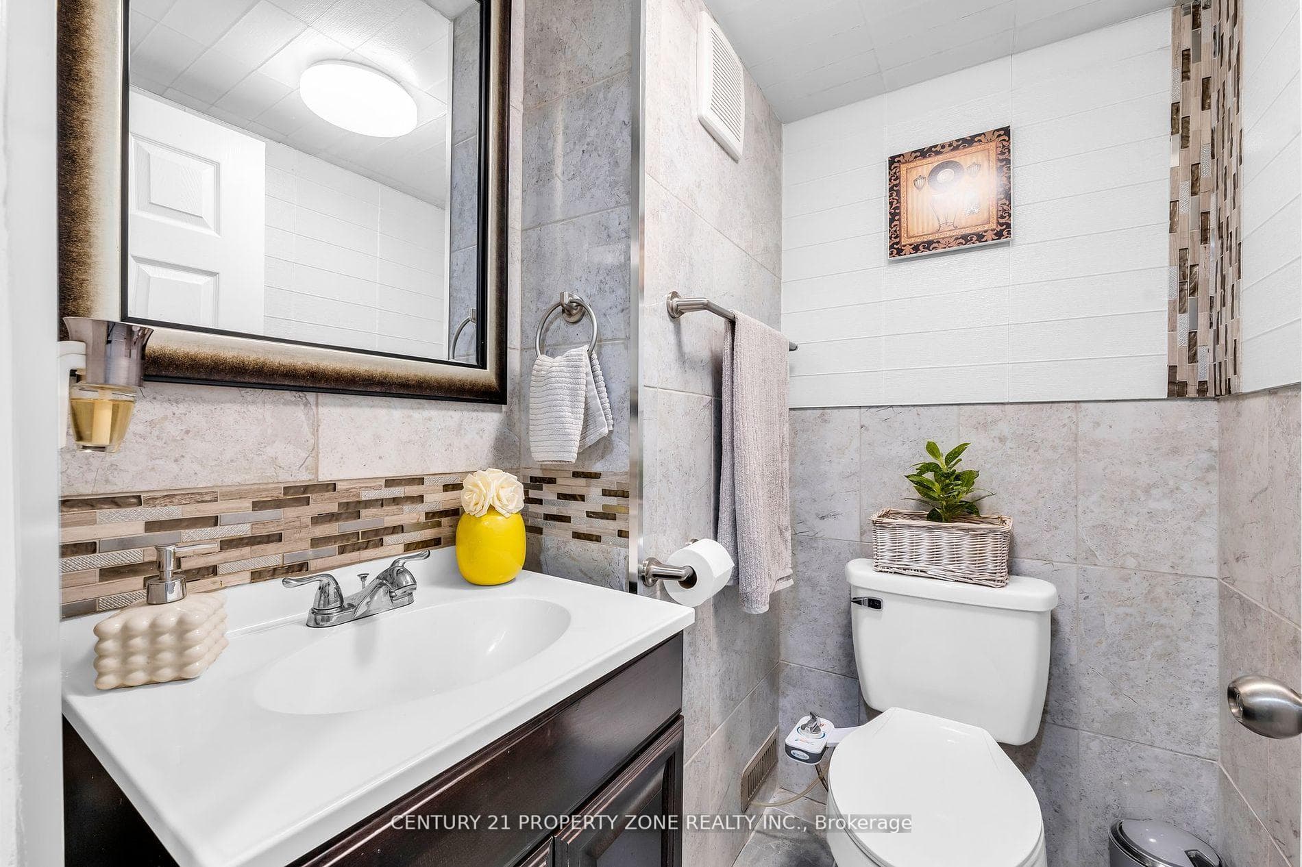 33 Flowertown Avenue photo 18