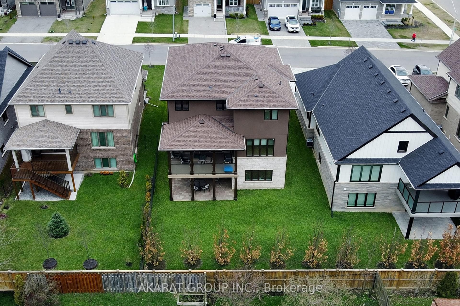 5 Hopkins Street photo 44
