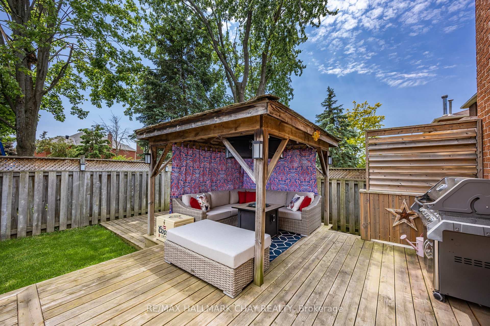 65 McDougall Drive photo 33