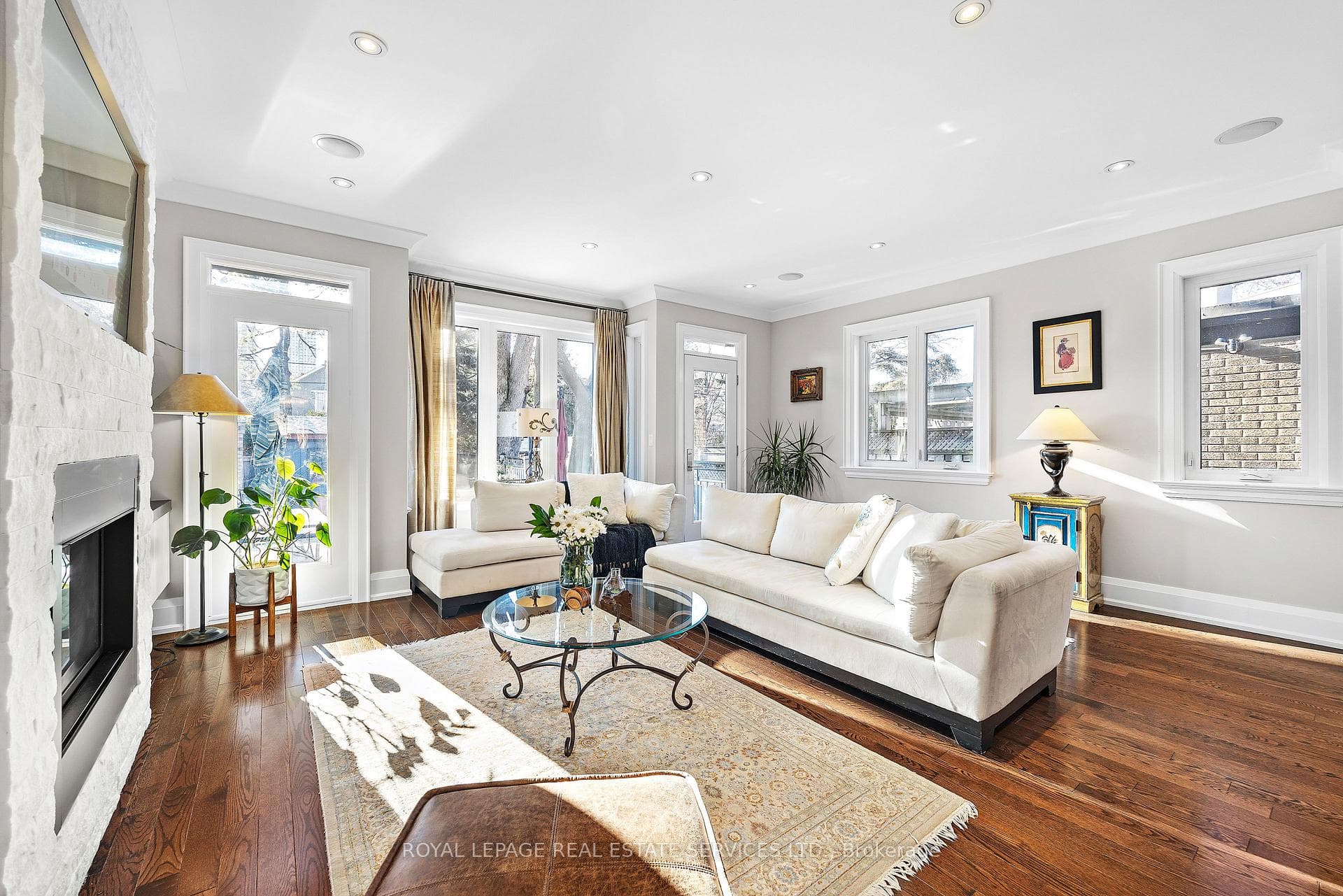55 Stibbard Avenue photo 14