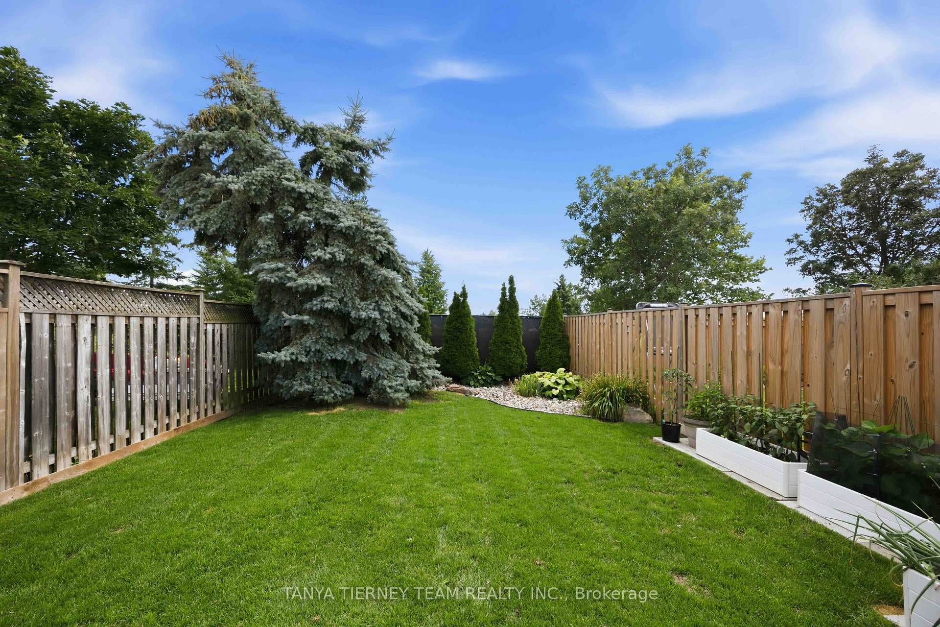 47 Corianne Avenue photo 49