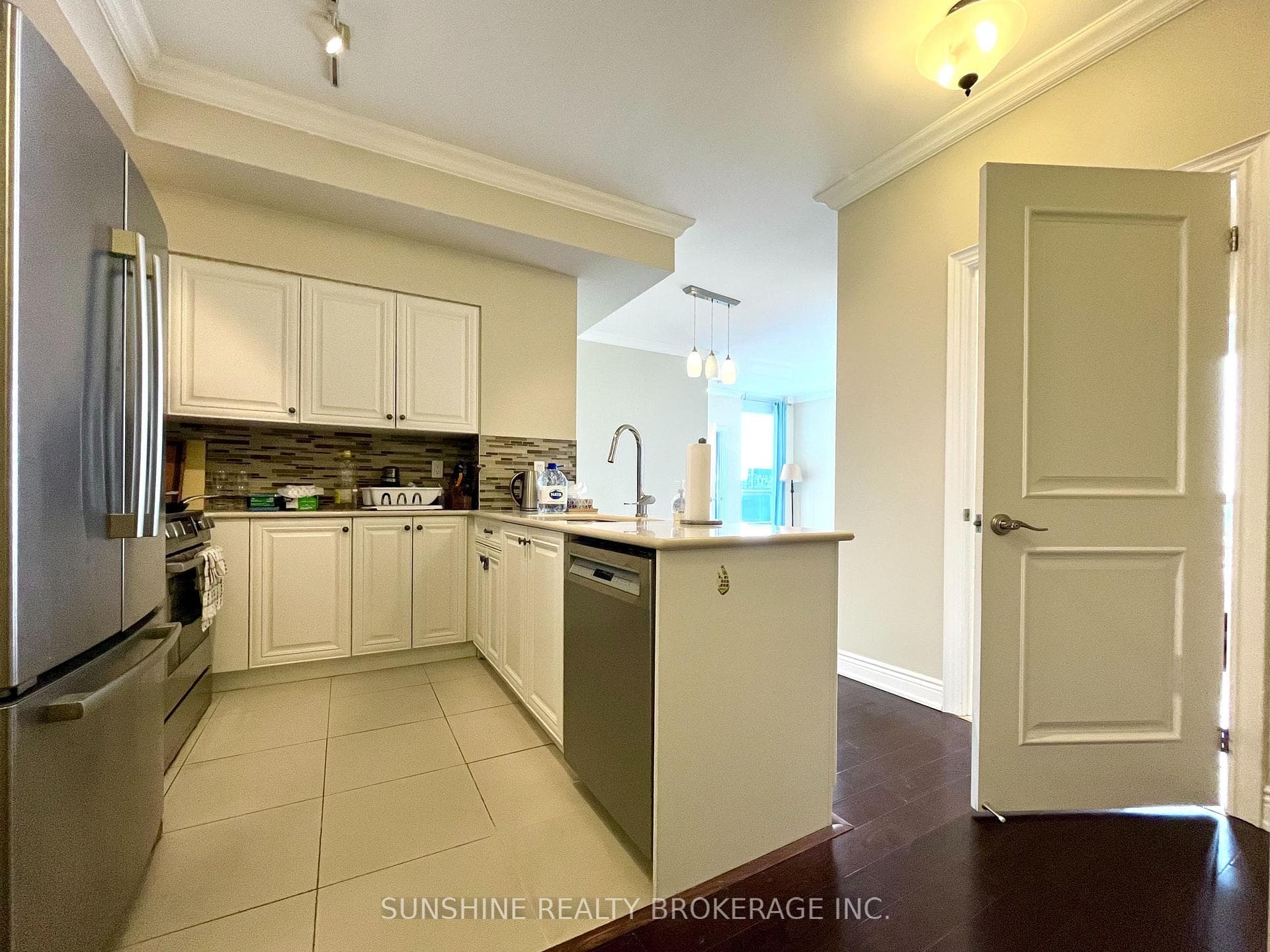 761 Bay Street Unit 3708 photo 8