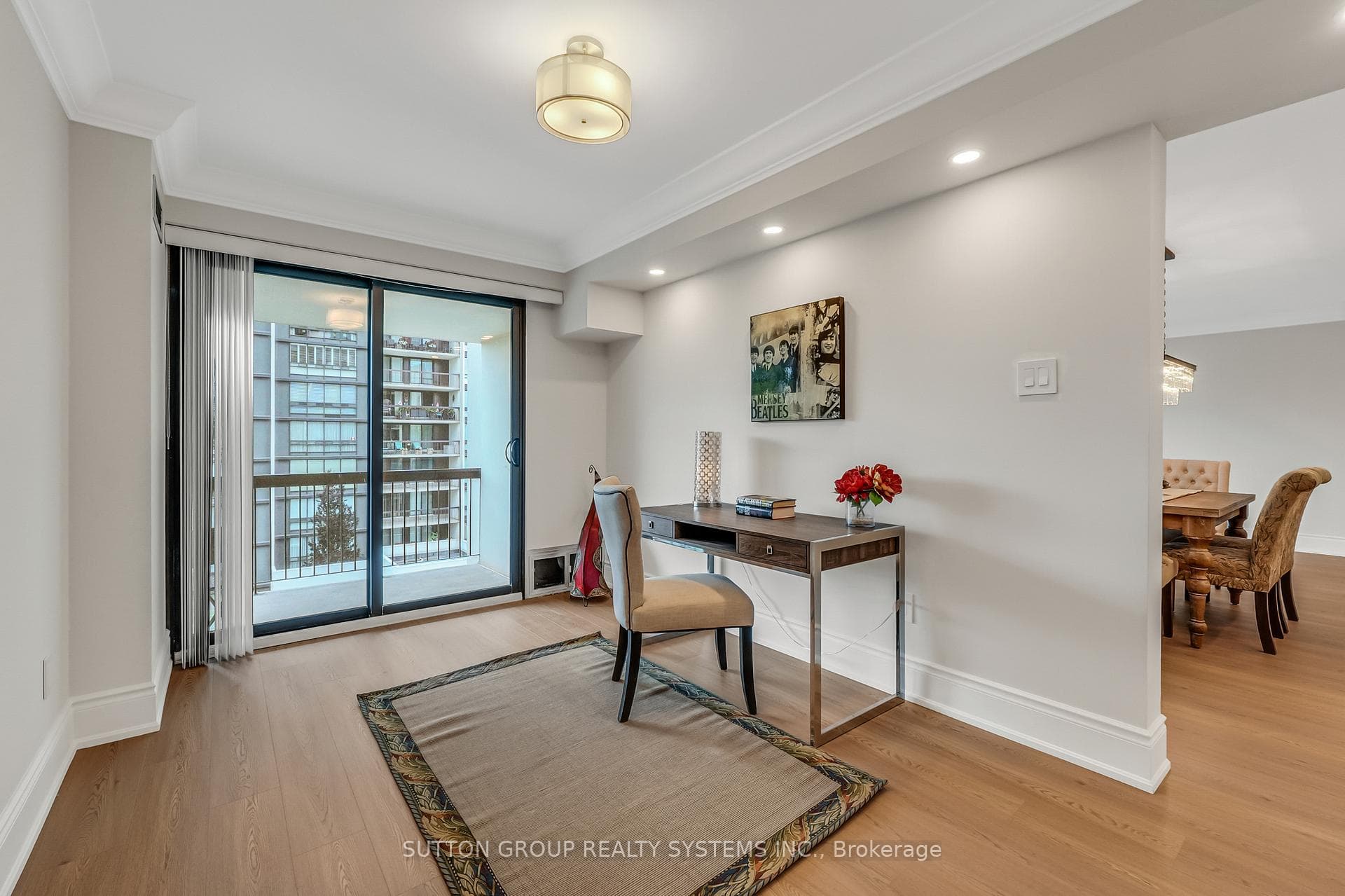 2185 Marine Drive Unit 508 photo 26