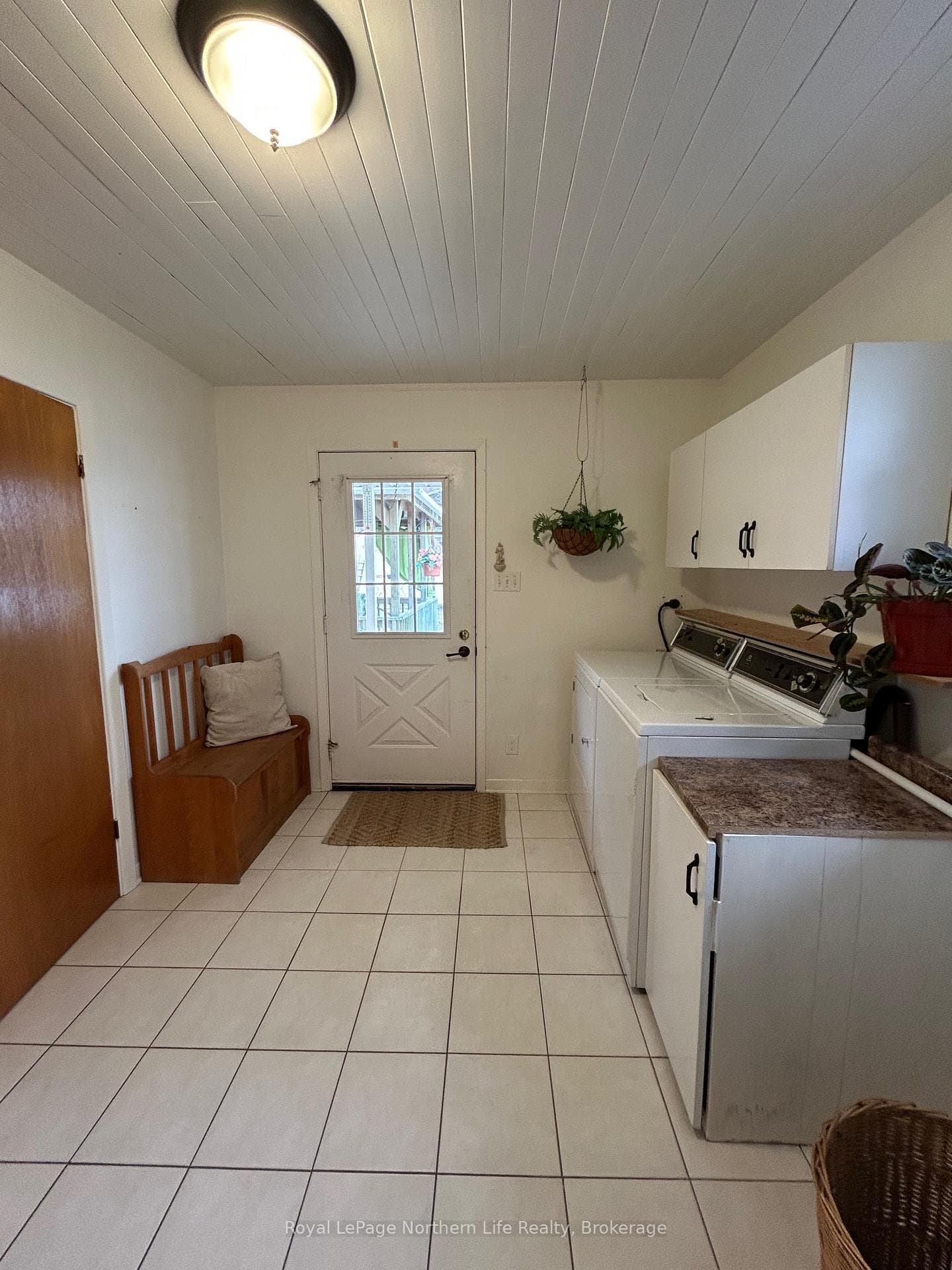 446 Princess Street photo 14
