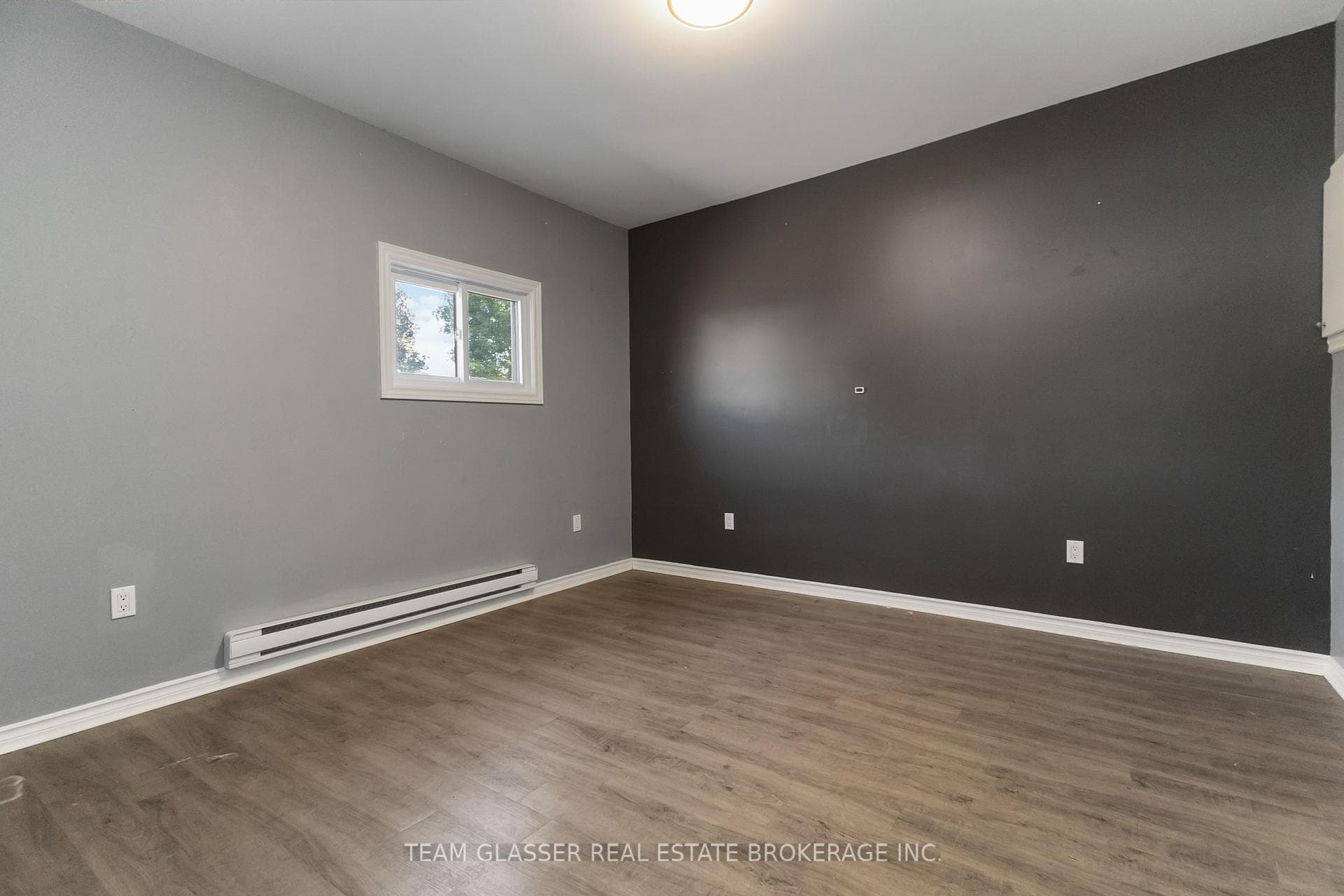 11241 IMPERIAL Road photo 19