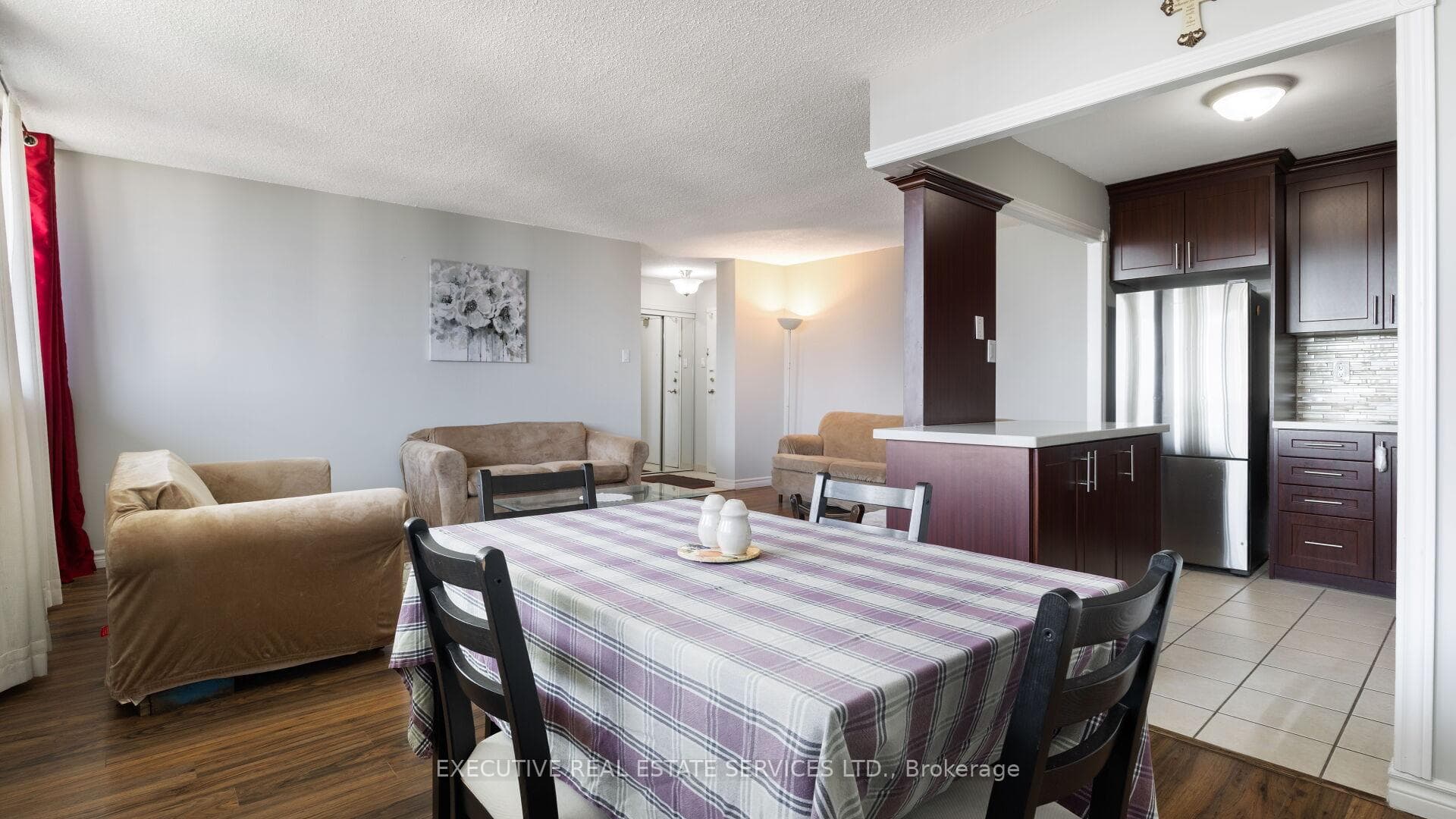 3590 KANEFF Crescent Unit 2002 photo 12