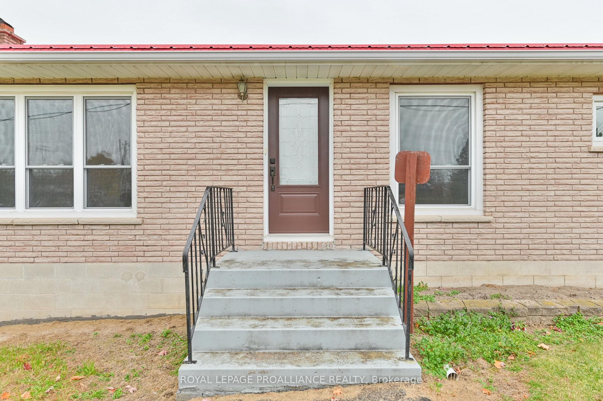 458 Rose Road photo 6
