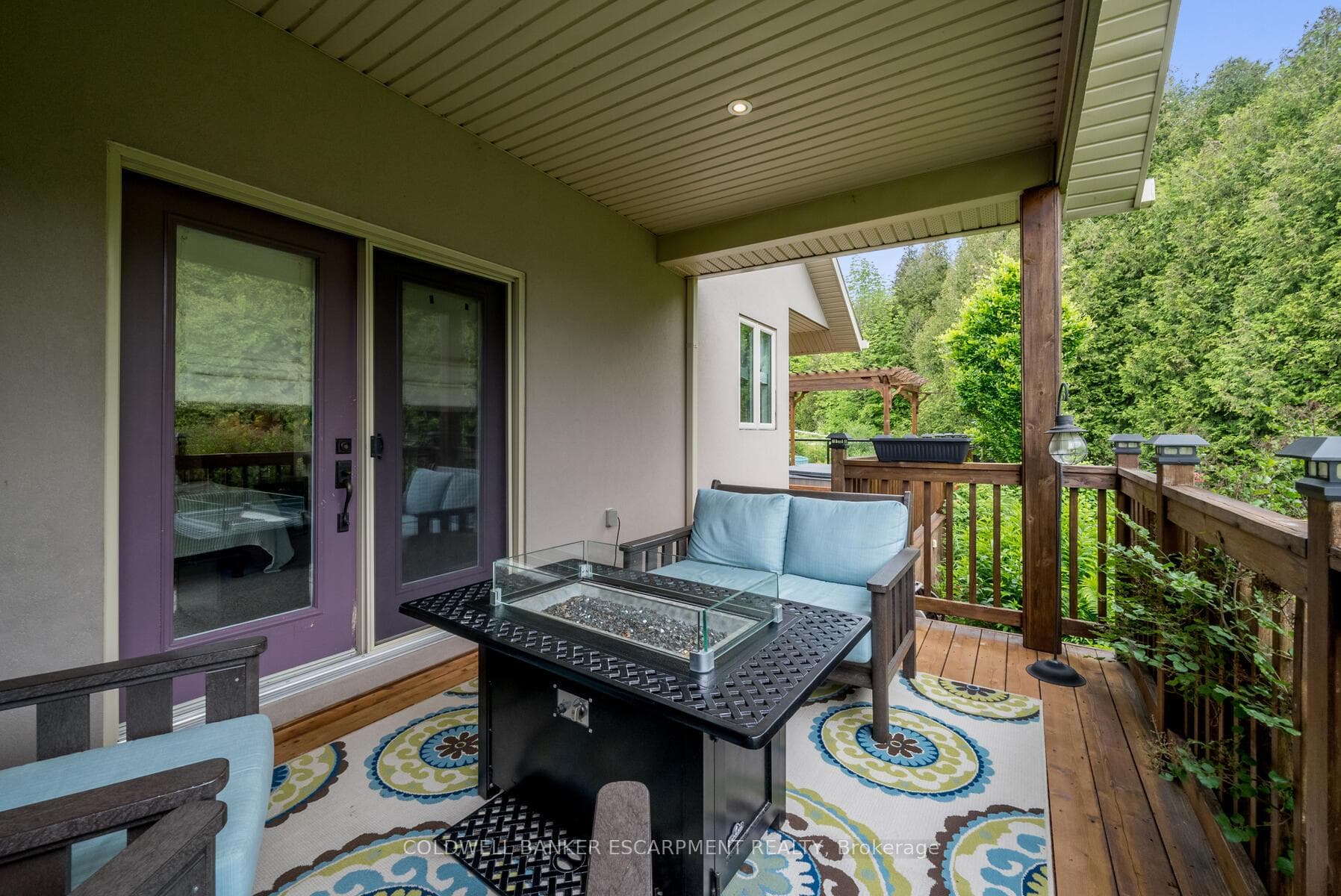 Private deck area