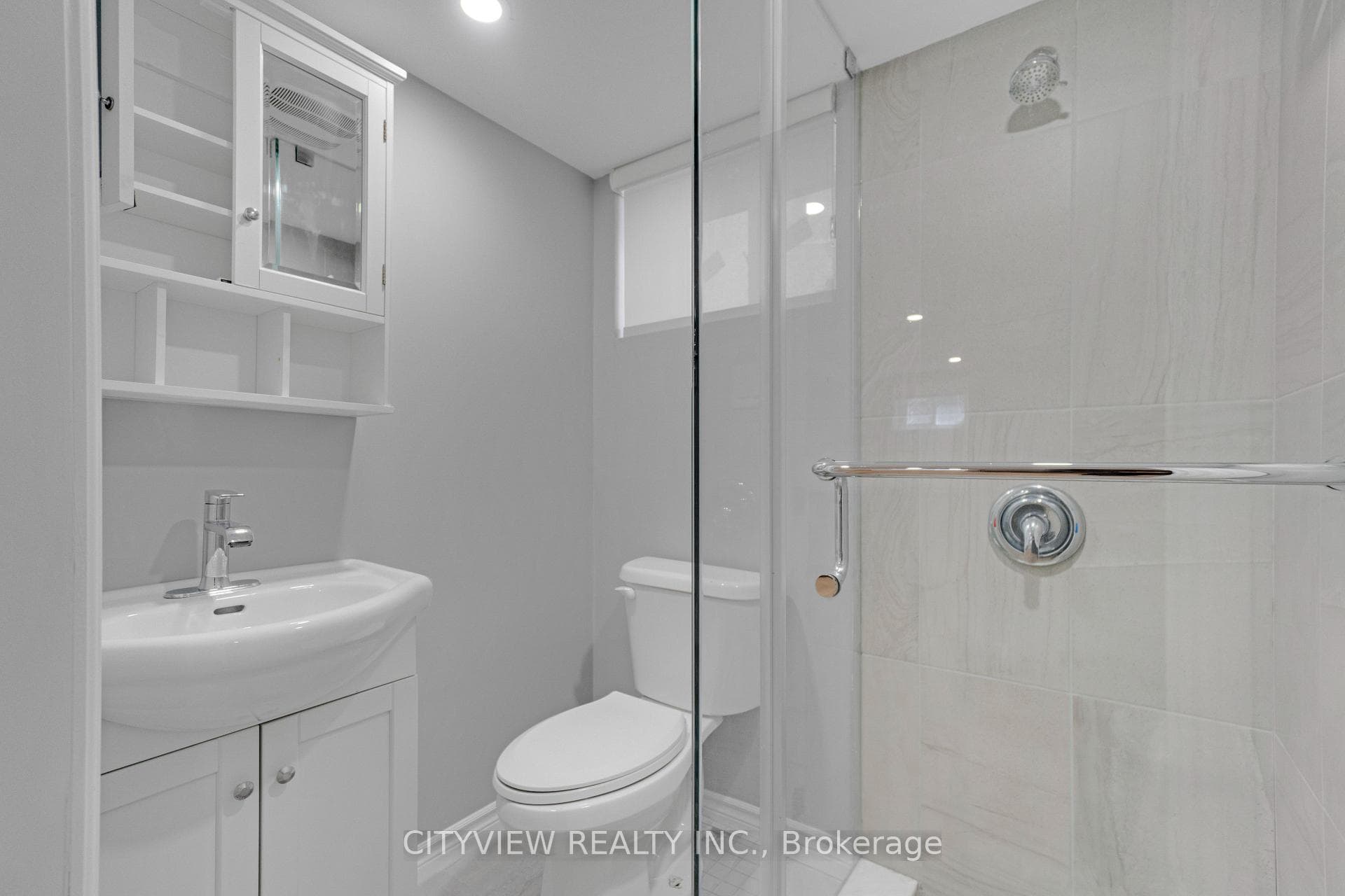76 Stapleton Avenue photo 36