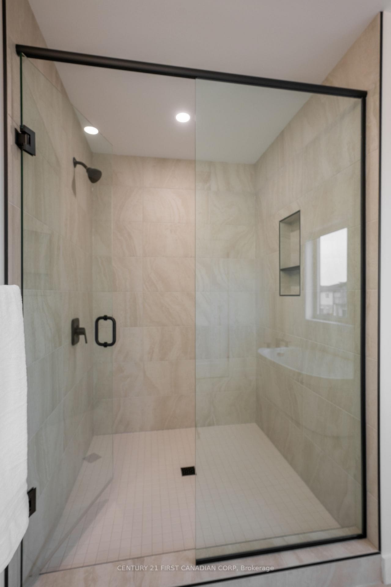 1378 Shields Place photo 26