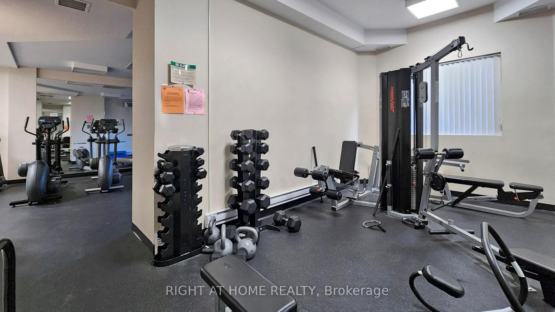 35 Empress Avenue Unit 207 photo 38