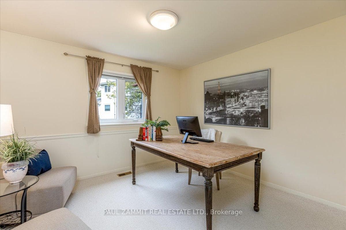 116 Babcombe Drive photo 24