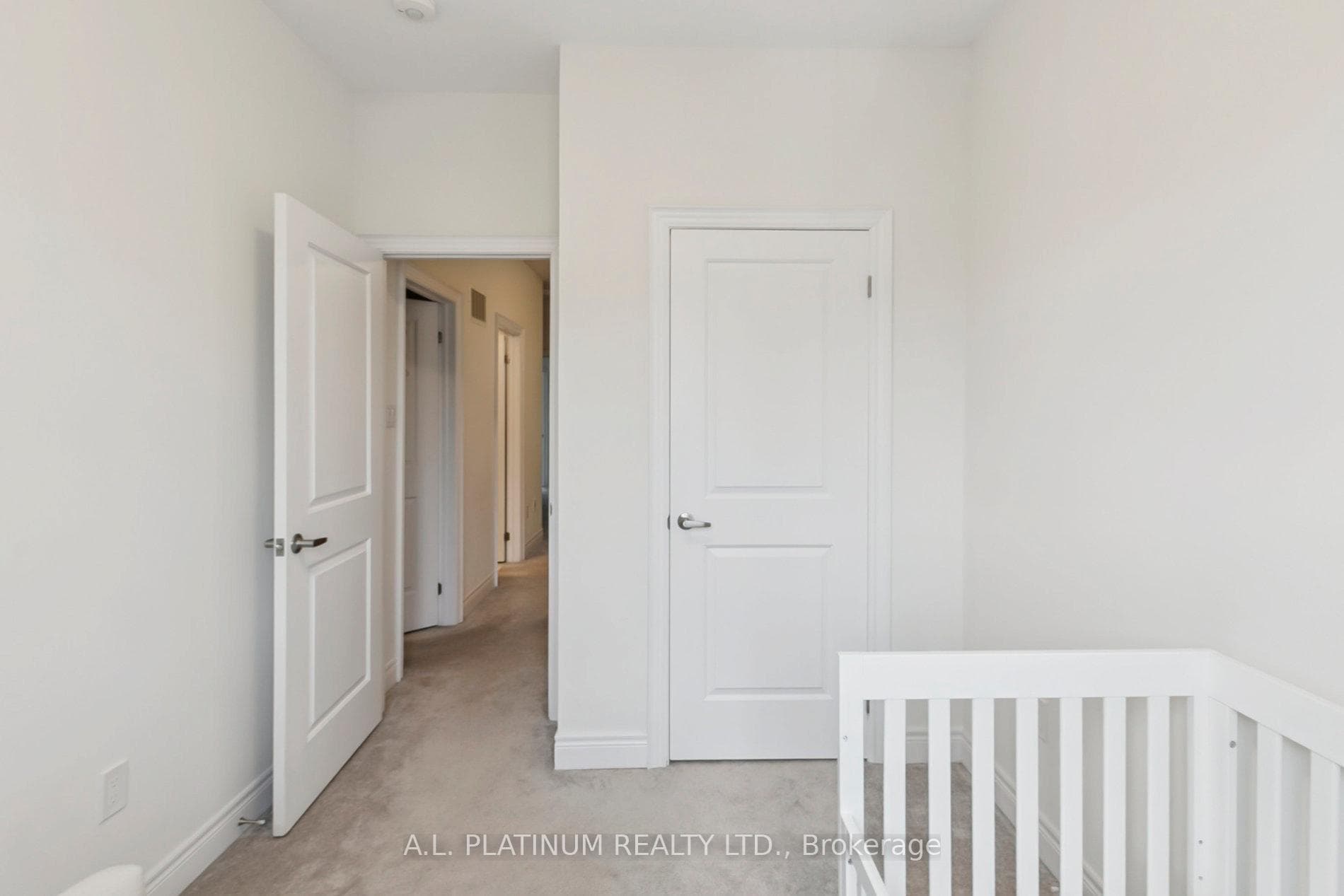 32 Kingsville Lane photo 41