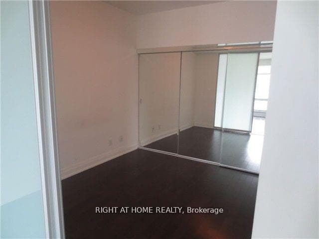 80 John Street Unit 1710 photo 6