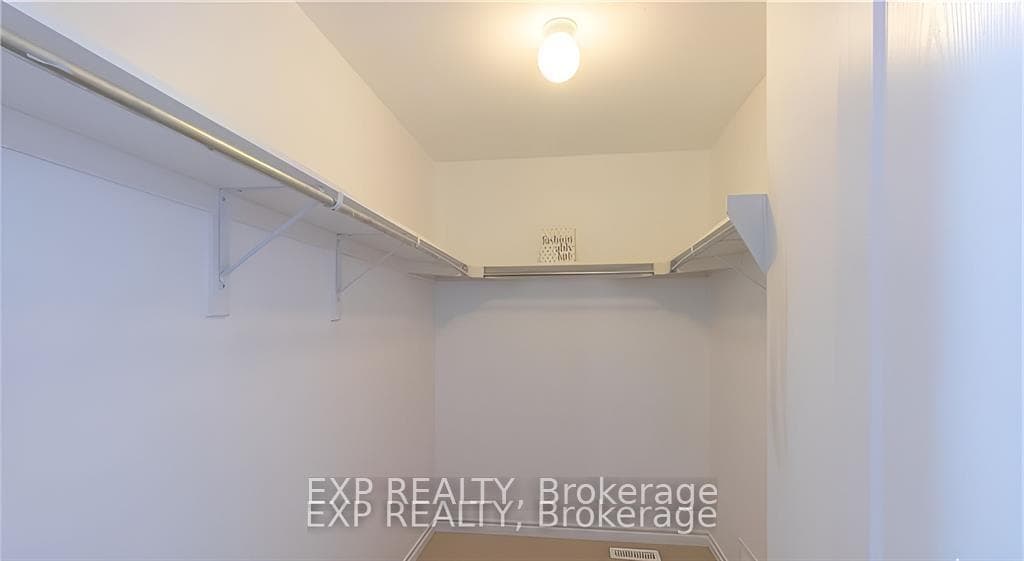 320 Autumnfield Street photo 23