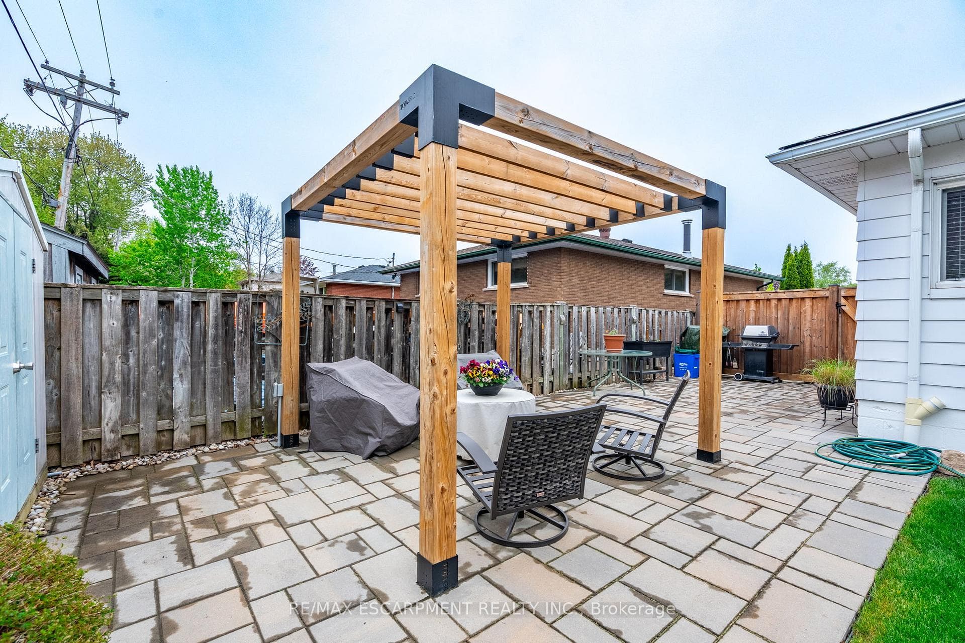 648 Thornwood Avenue photo 35
