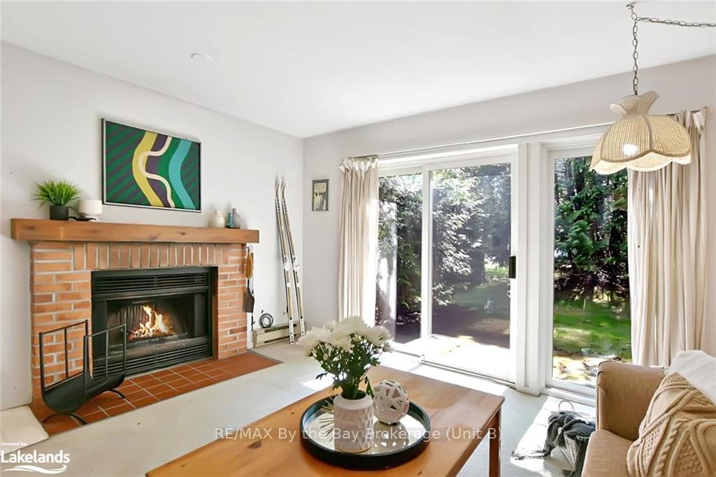 23 DAWSON Drive Unit 102 photo 5