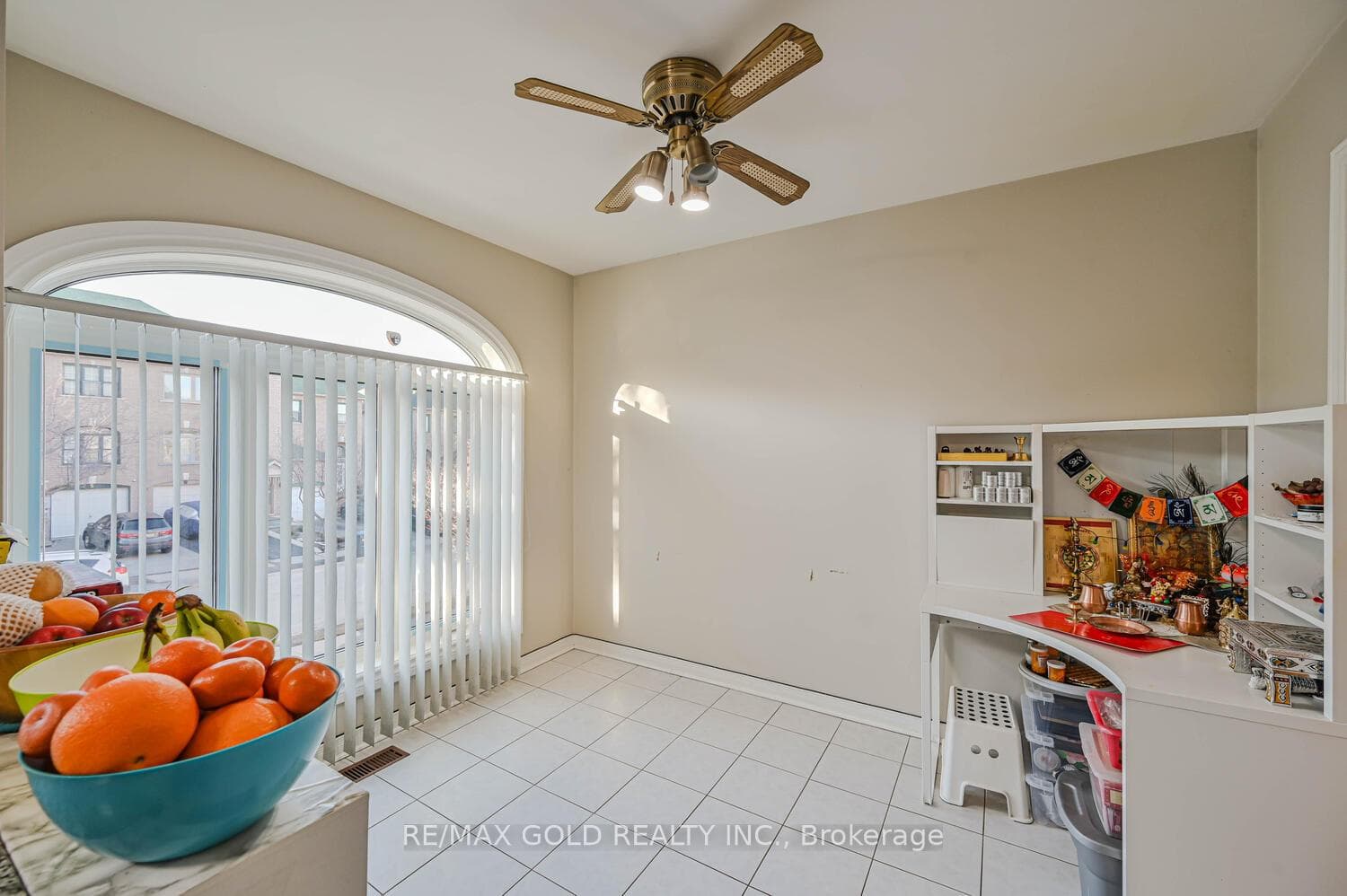 10 Provincial Place photo 21