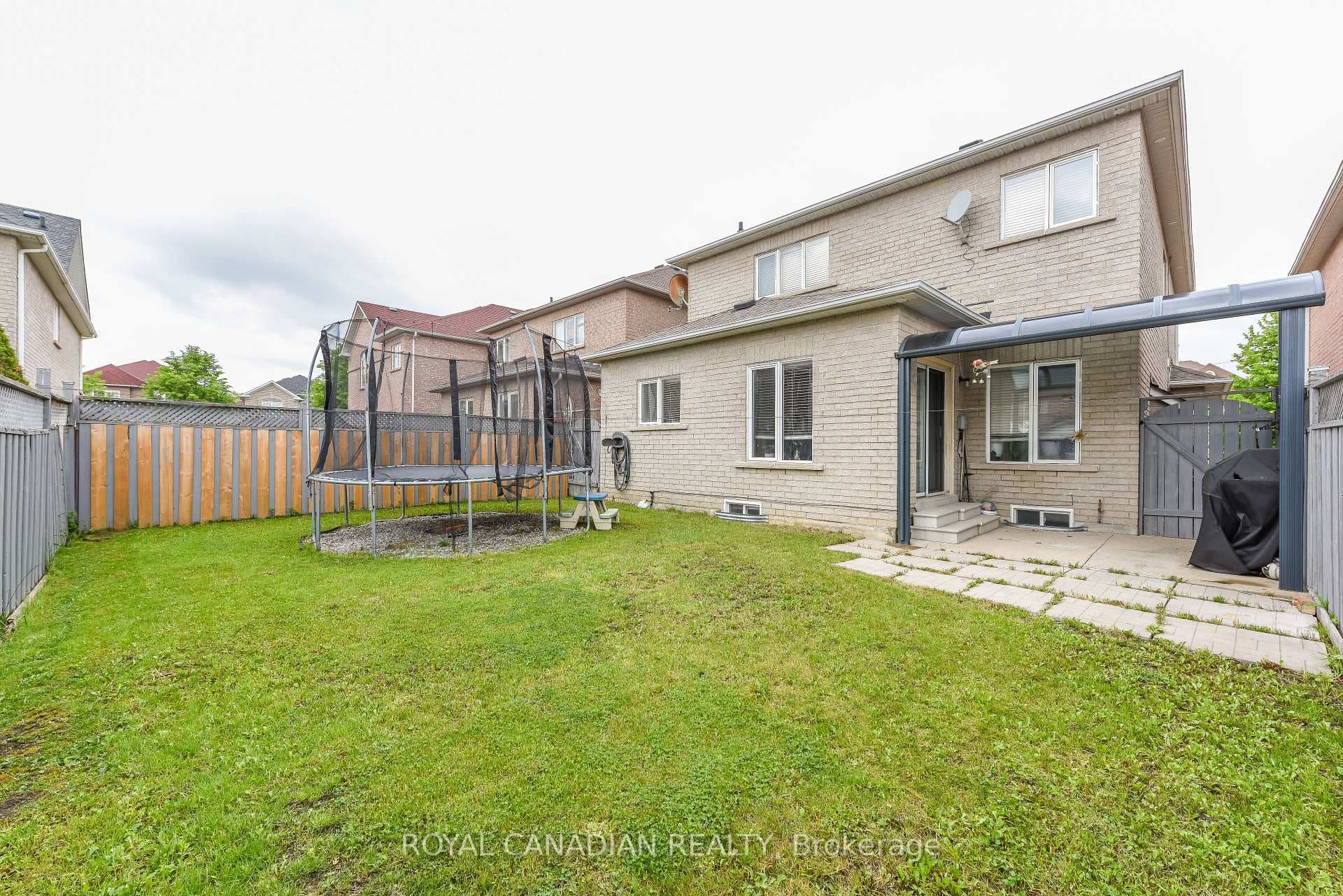 29 Dewside Drive photo 32