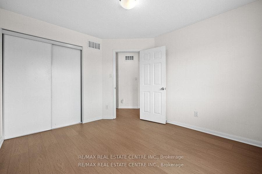 1079 Savoline Boulevard photo 25