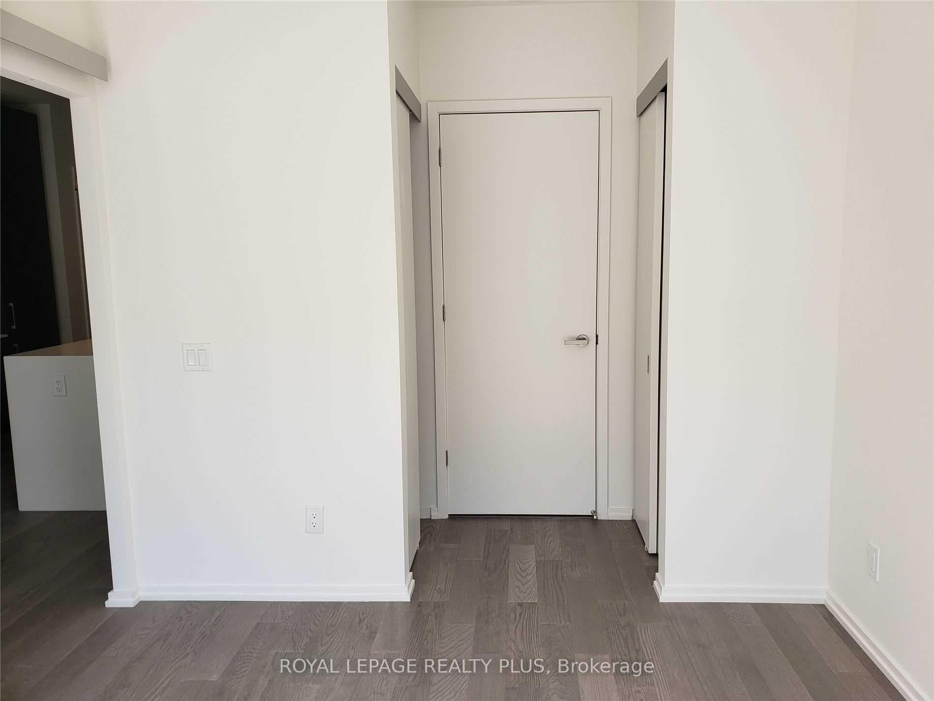 5 Soudan Avenue Unit 1201 photo 7