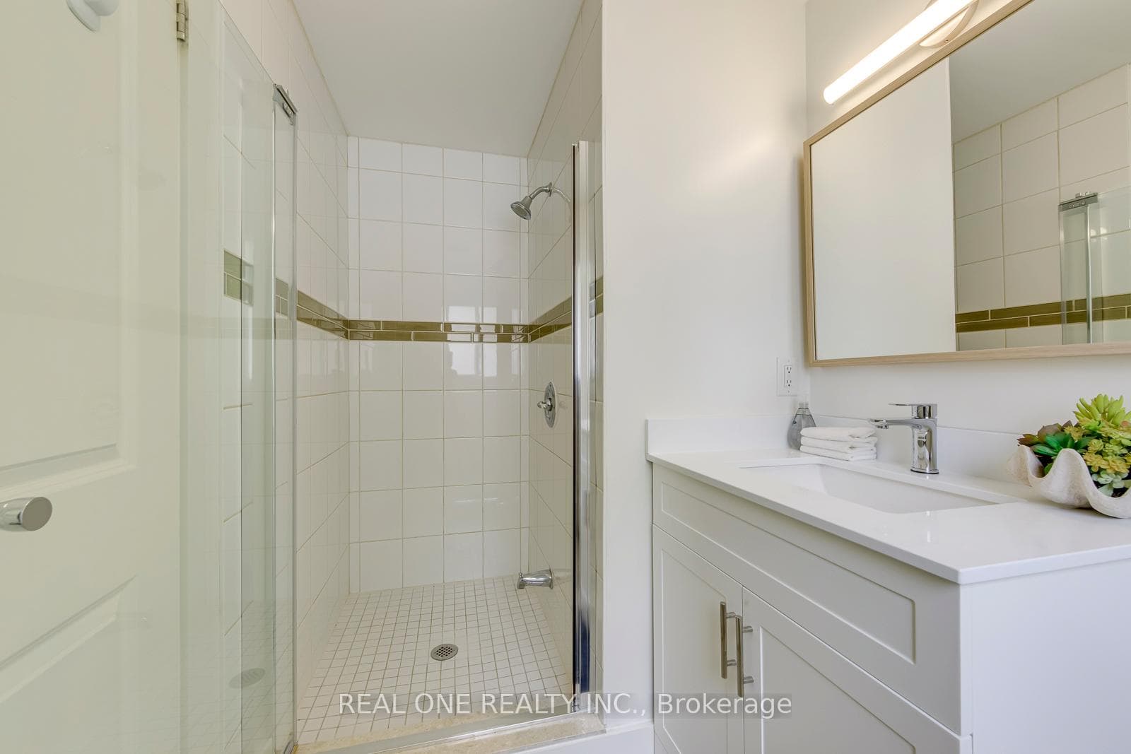 165 Arichat Road photo 26