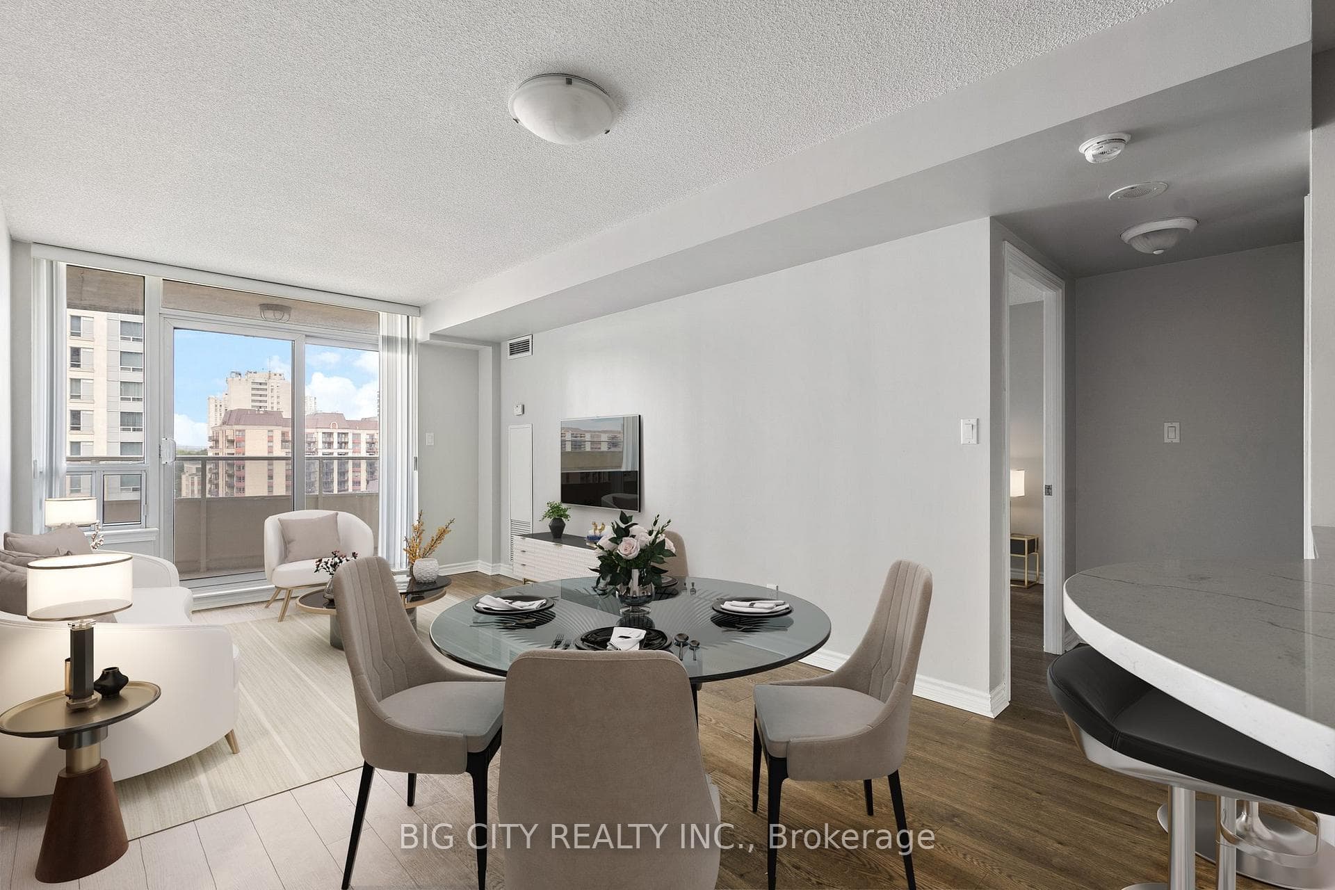 3 Rean Drive Unit 604 photo 4