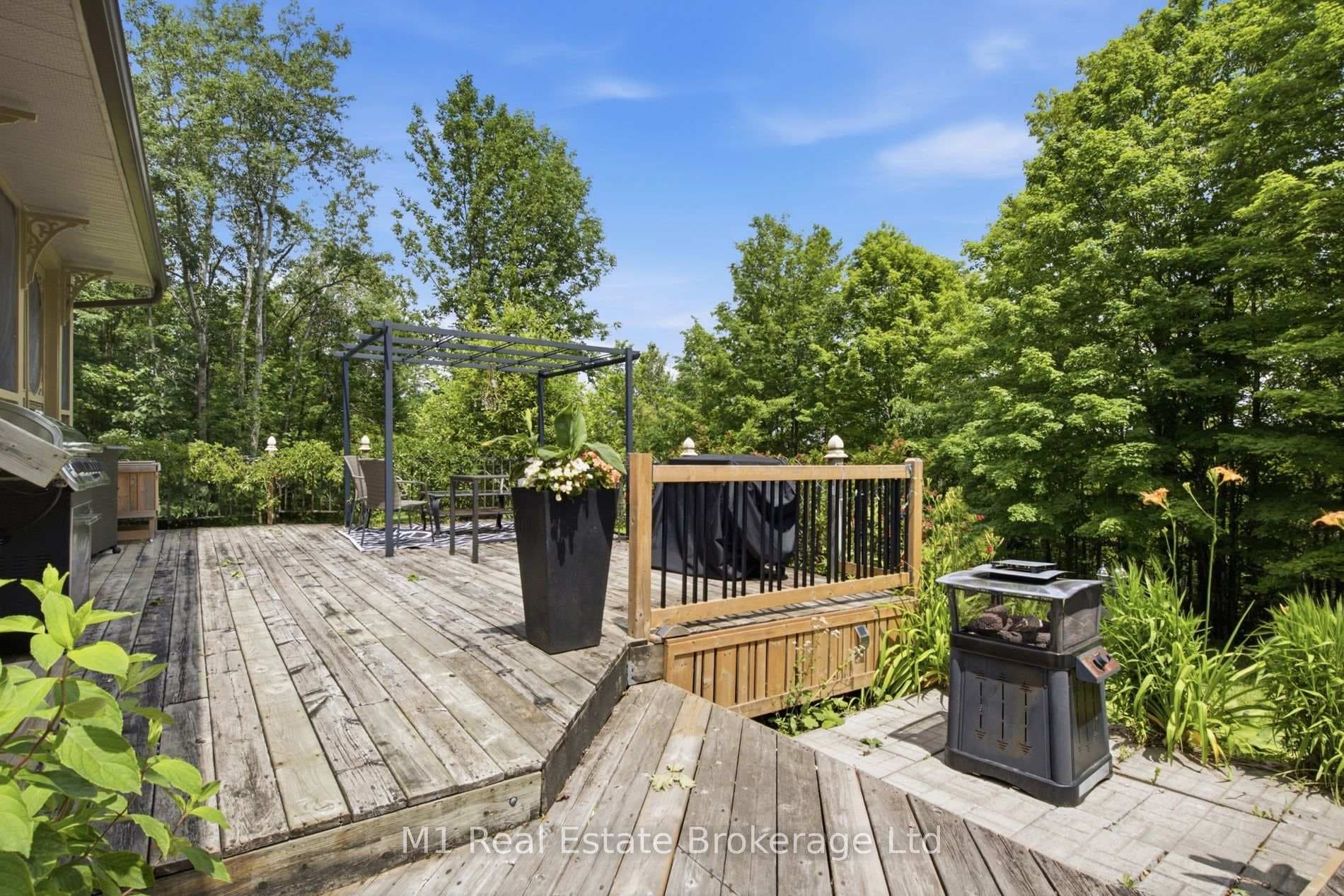 142631 35 Road photo 31