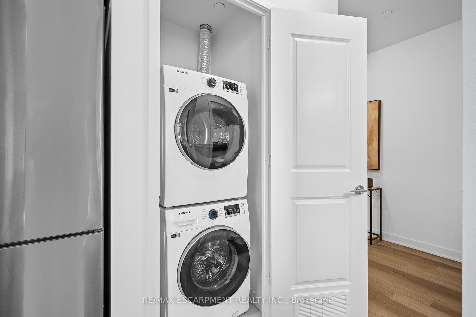 100 Dalhousie Street Unit 3001 photo 26